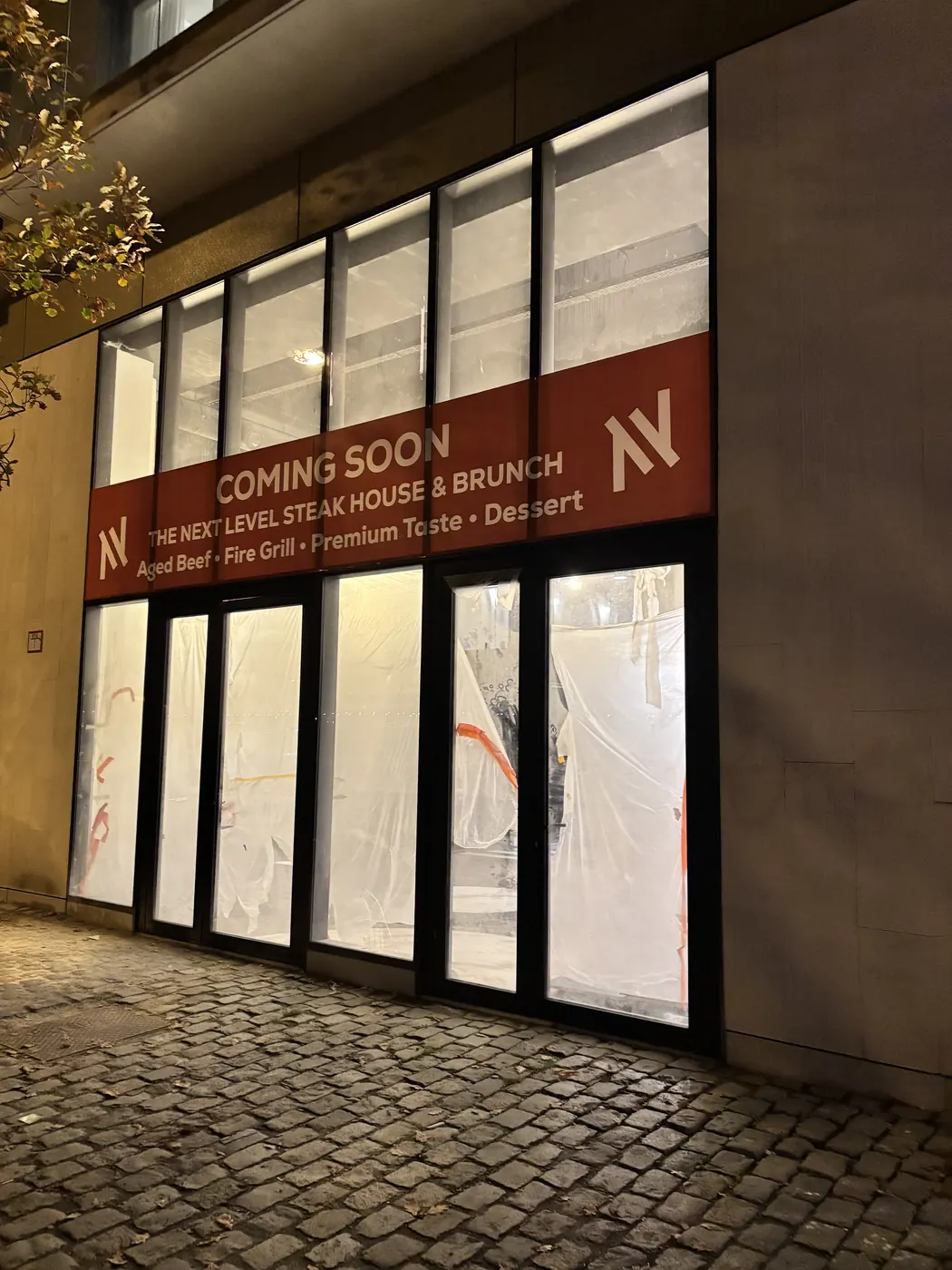 Vitrine Nommos Coming Soon