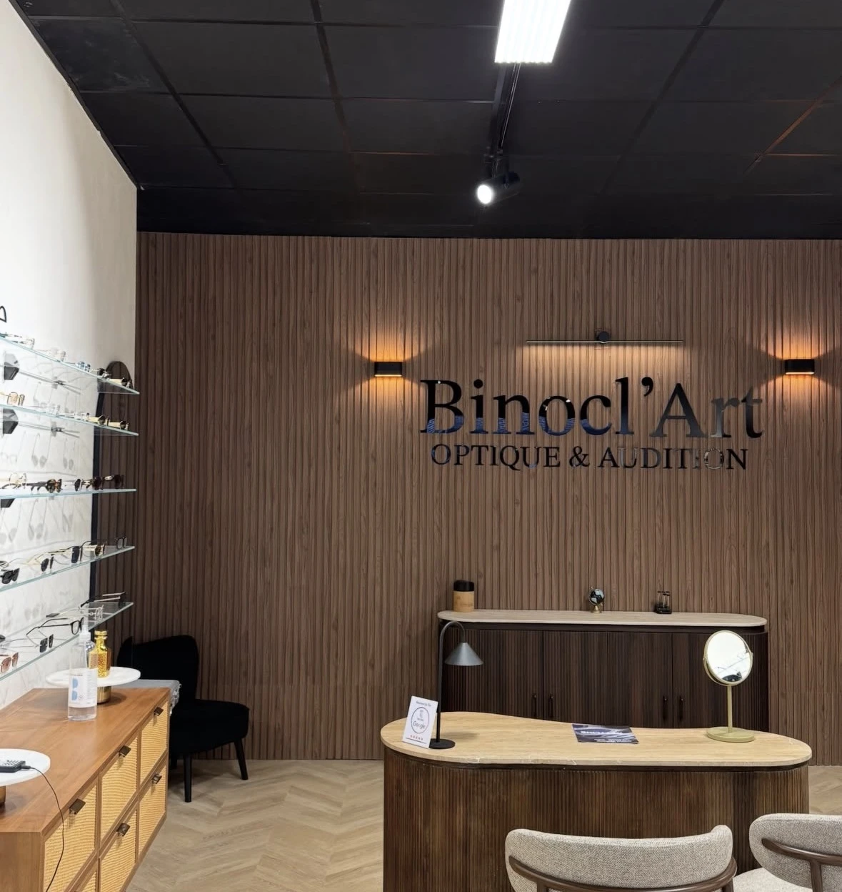 Binocl-Art signalétique intérieure lettres