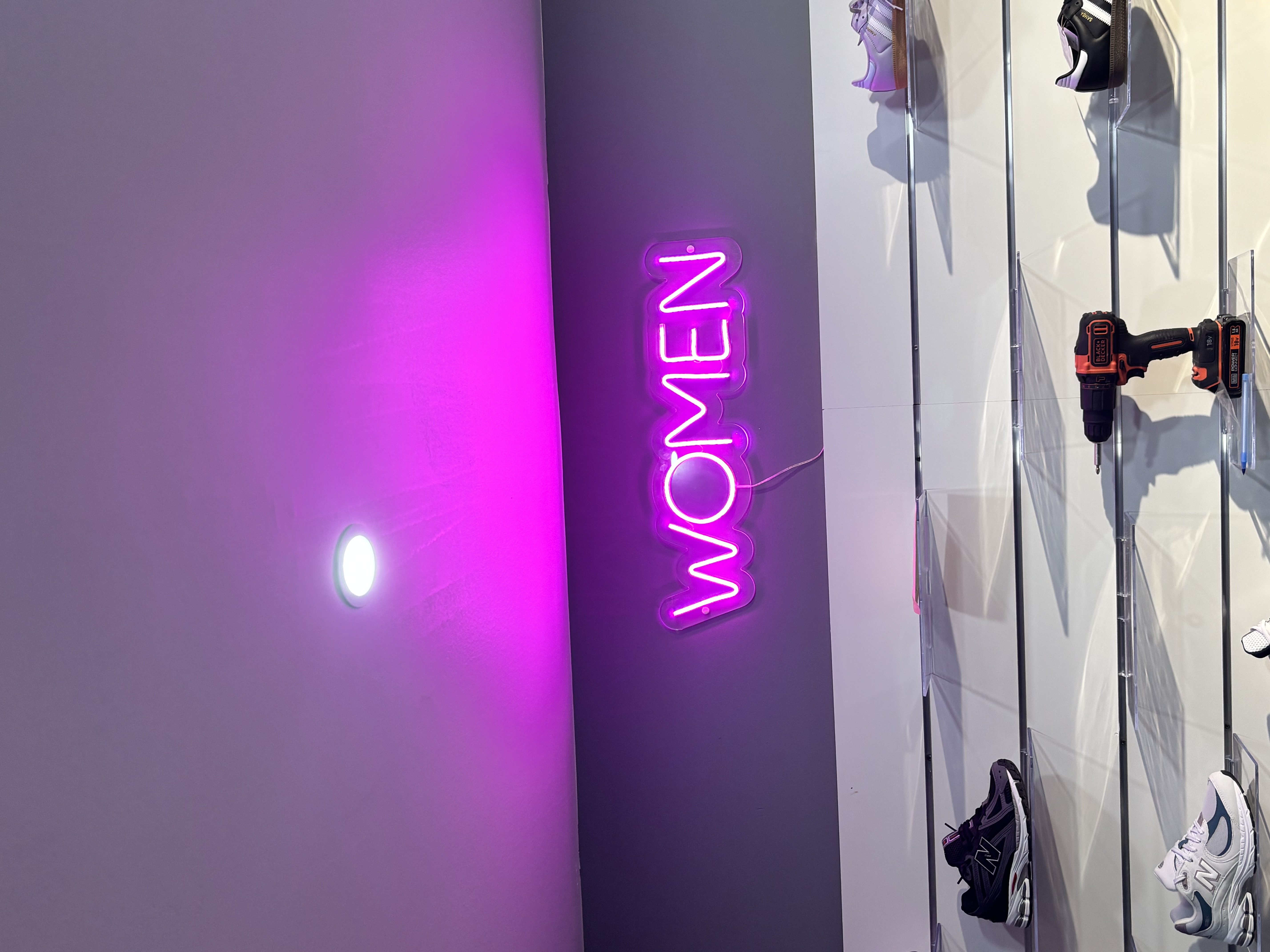 Néon Street Sap Women